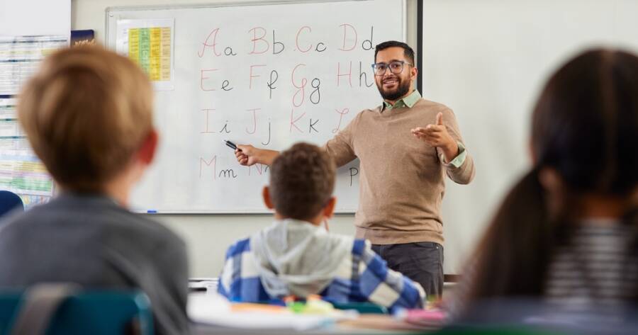 What Makes a Great Lesson Stick? The Psychology of Memorable Teaching